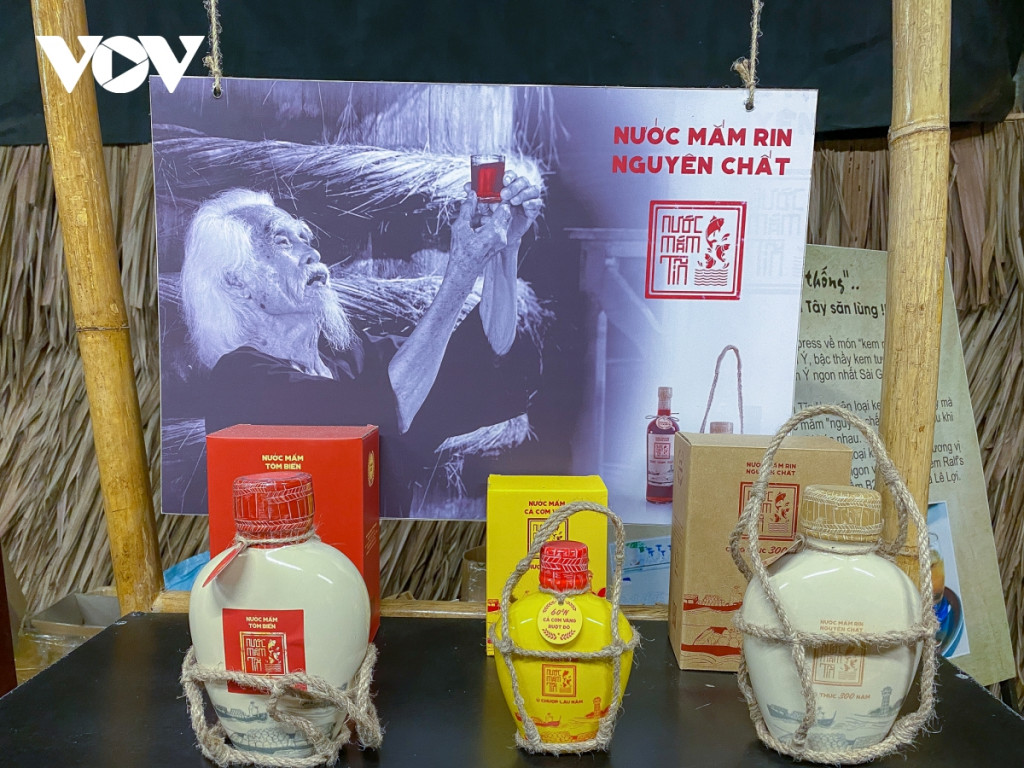 Nước mắm Rin nguyên chất rất được ưa chuộng
