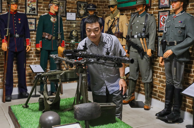 Súng máy MG4 do Đức sản xuất tại bảo tàng vũ khí tư nhân