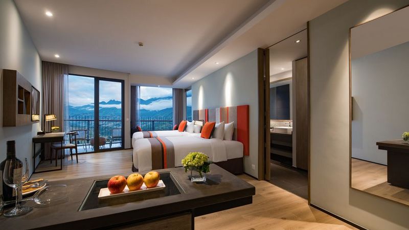 Phòng nghỉ view núi tại khách sạn Pao’s Sapa Leisure