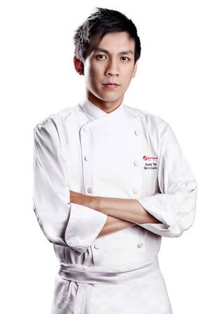 Bếp trưởng Douglas Tay – người thồi hồn vào những món ăn tại Osia Steak and Seafood Grill