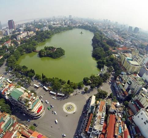Hồ Hoàn Kiếm điểm đến xanh mát của du lịch Hà Nội