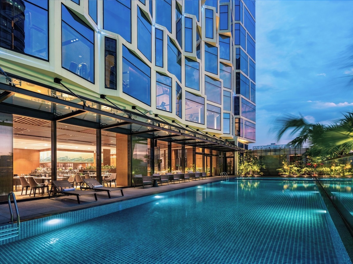 Bay-Capital-Đà-Nẵng-ivivu-8