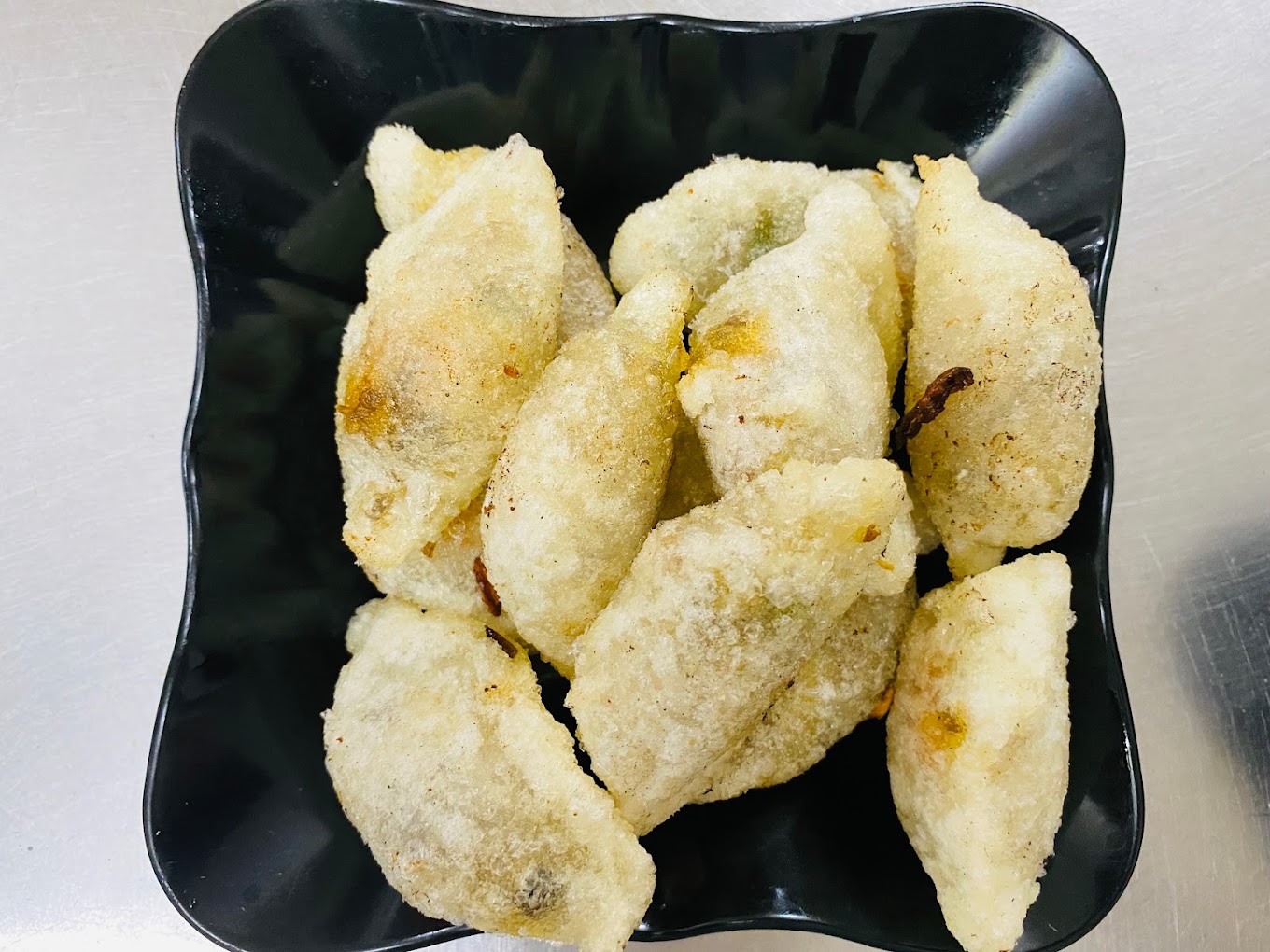 Bánh bột lọc rán ngon ở Quảng Bình