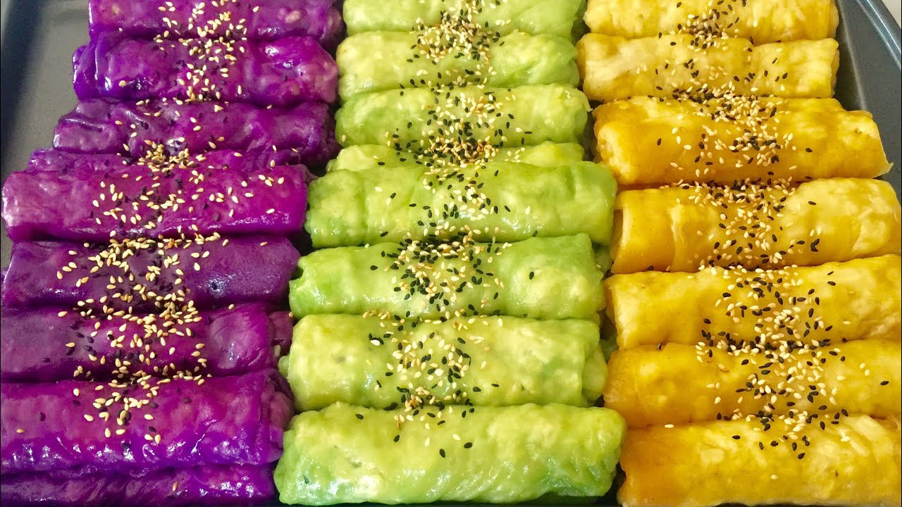 Bánh cuốn ngọt miền Tây với vỏ màu tự nhiên Bánh cuốn ngọt miền Tây với vỏ màu tự nhiên