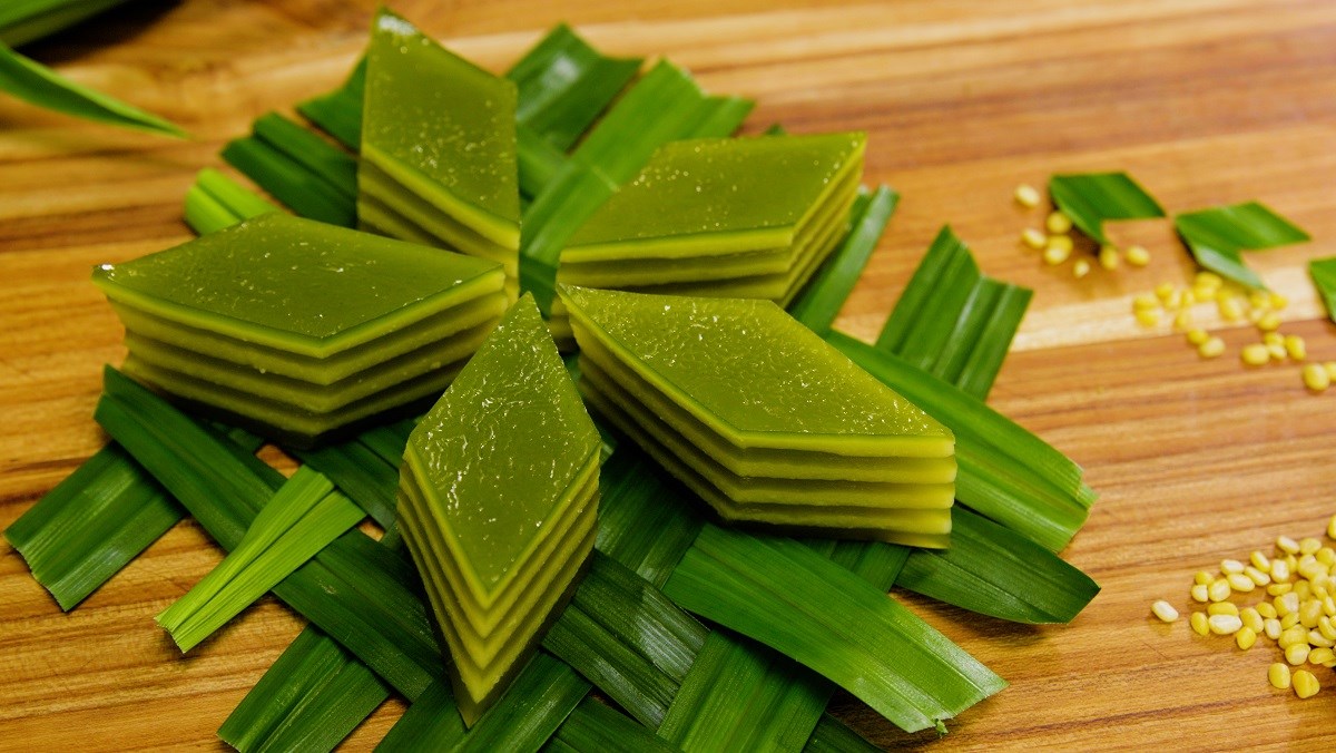 Bánh da lợn lá dứa miền Tây