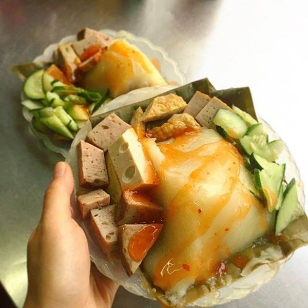 bánh giò nóng