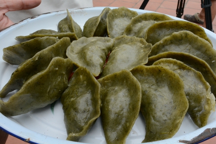 Bánh khúc làng Diềm - đặc sản Bắc Ninh