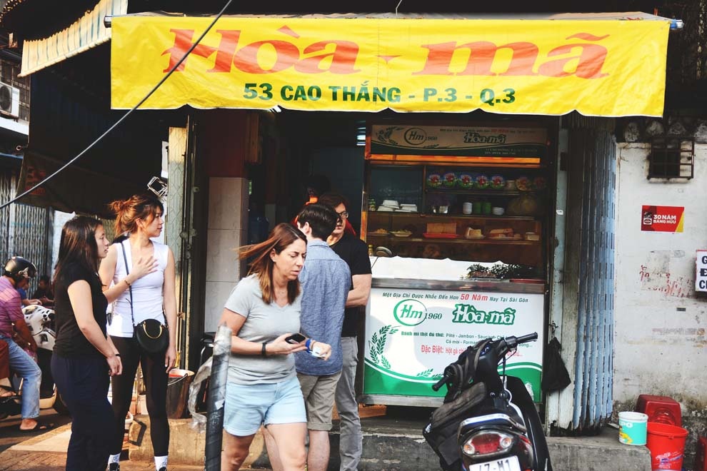 Bánh mì Hoà Mã - quán ăn Sài Gòn 60 năm