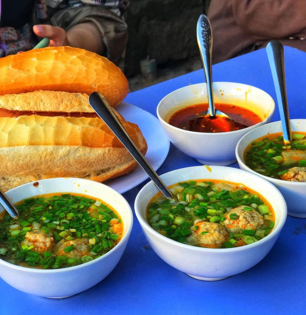 Bánh mì xíu mại Đà Lạt