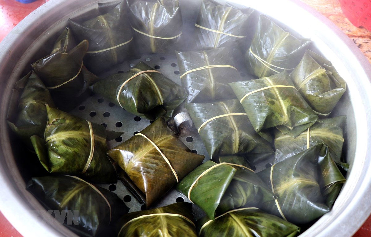 Bánh phu thê Đình Bảng-ivivu