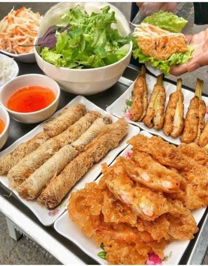 Ảnh: Bánh Tôm Bà Lộc