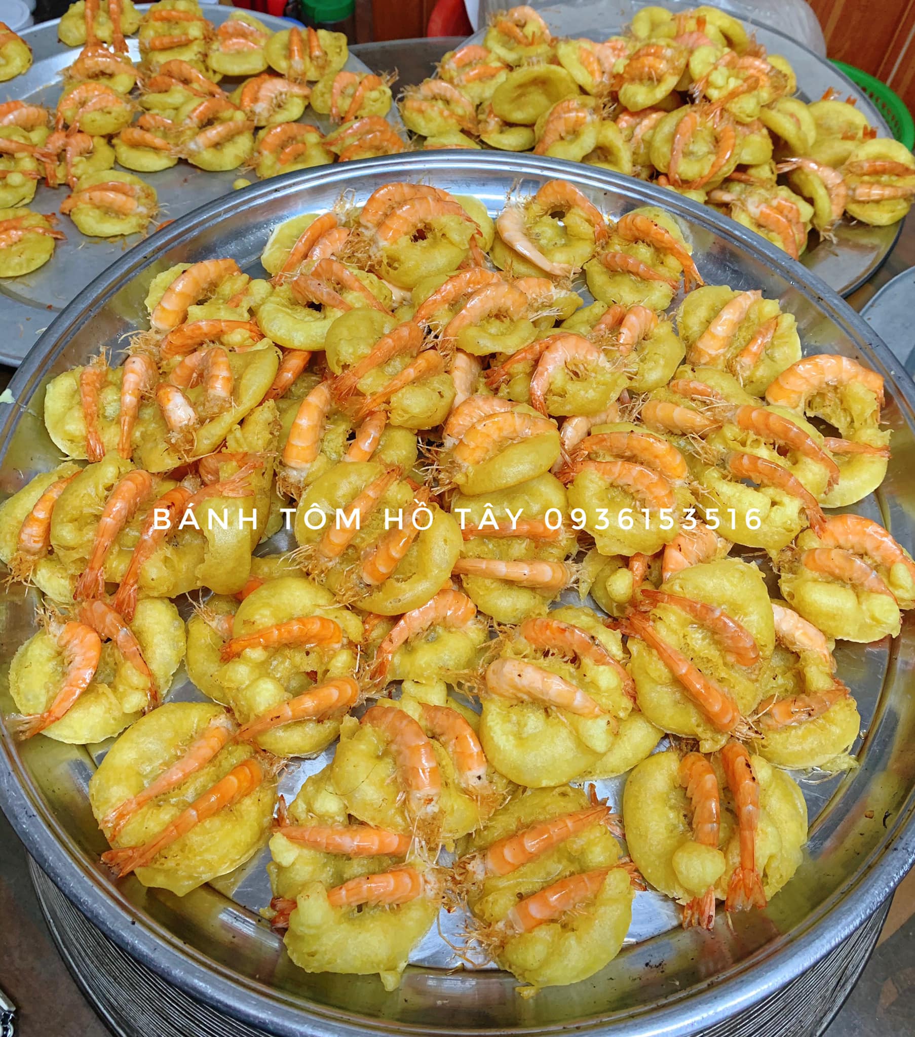 Ảnh: Trúc Mây - Bánh Tôm Hồ Tây, Bột Lọc, Chè Sen Hồ Tây