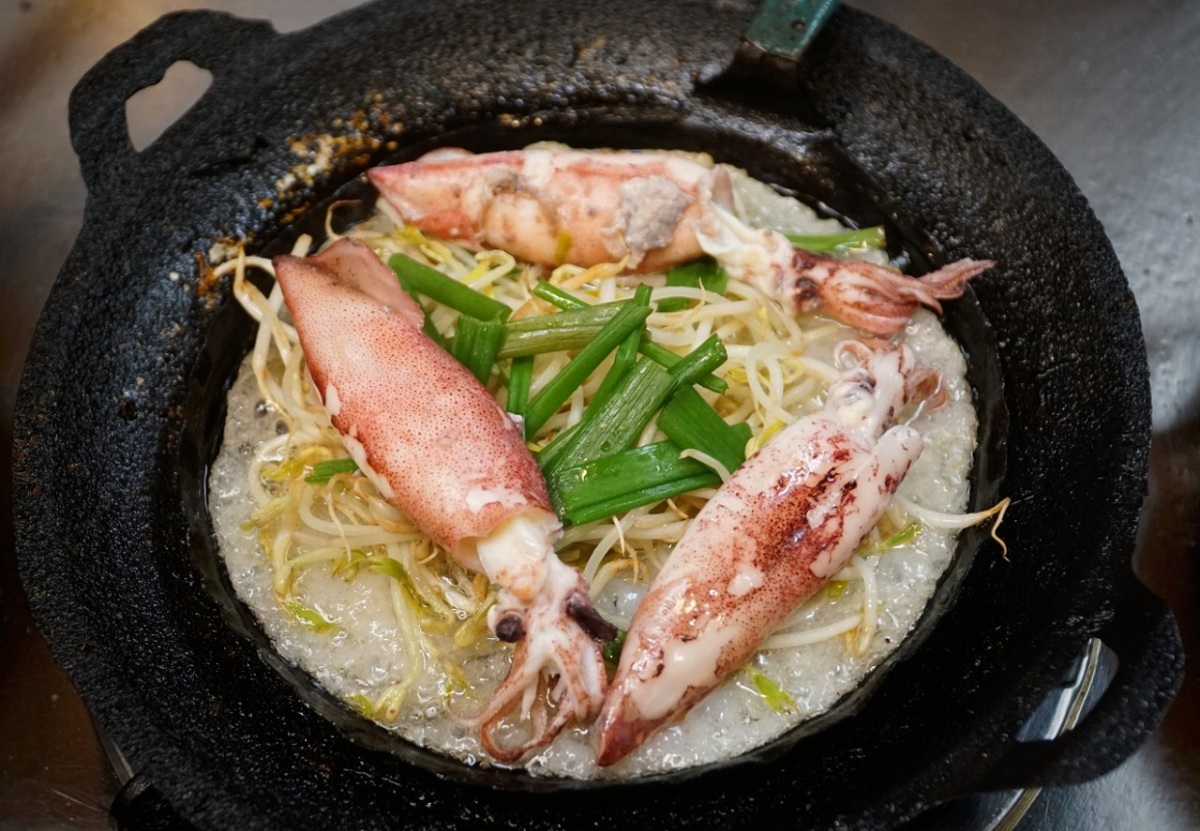 Bánh xèo mực Nha Trang
