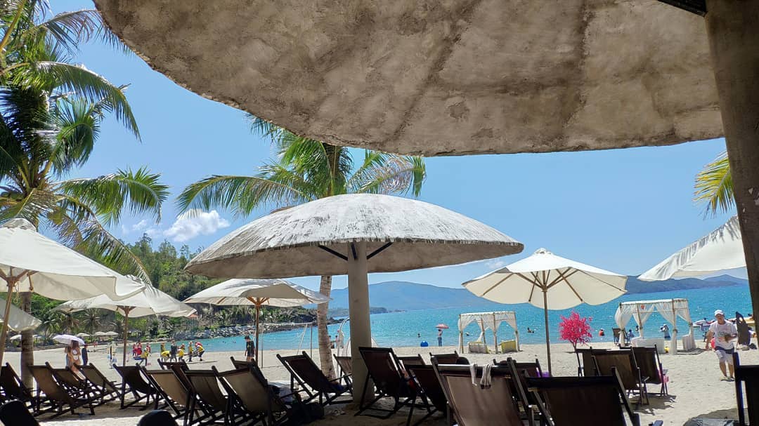 Ẩm thực hải sản tại bãi Nhũ Tiên Nha Trang