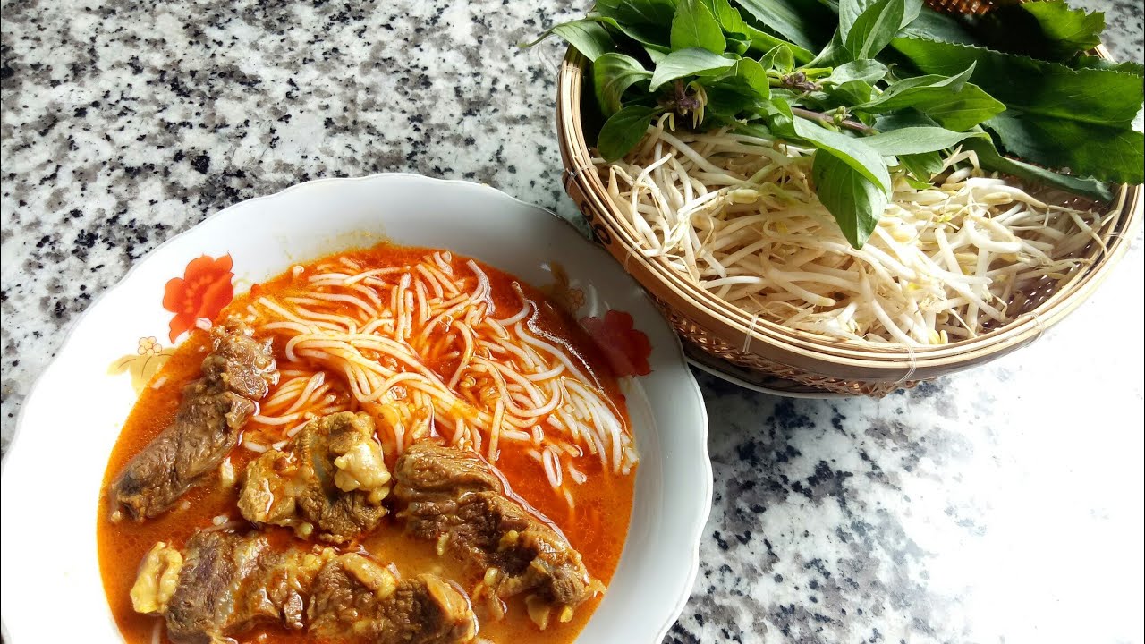 Bún bò cay Bạc Liêu