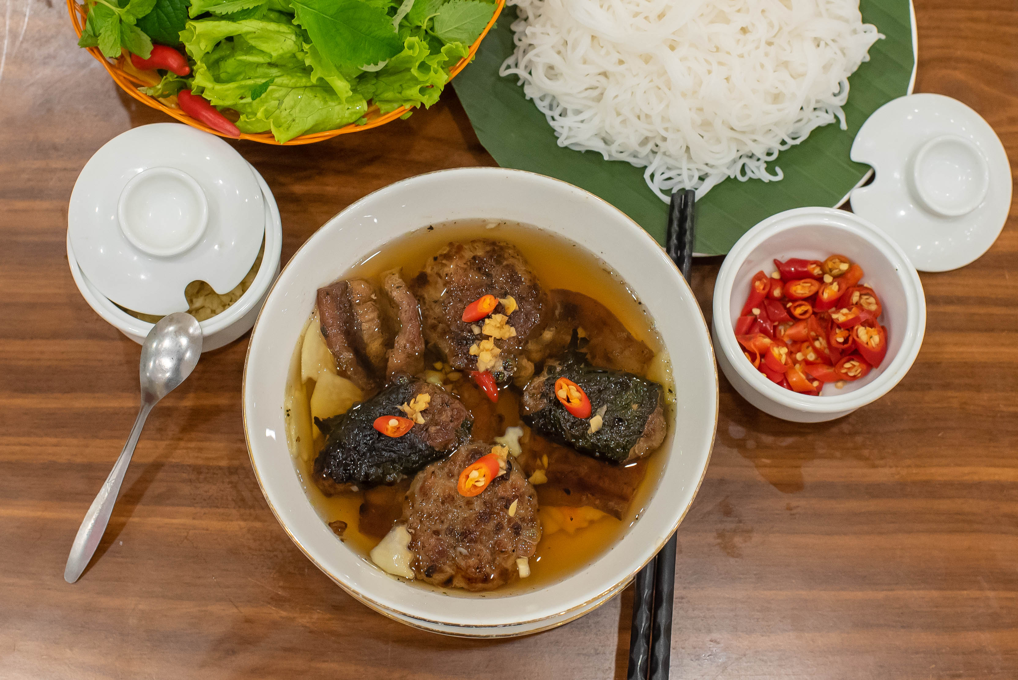 Bún chả Hà Nội ngon tuyệt