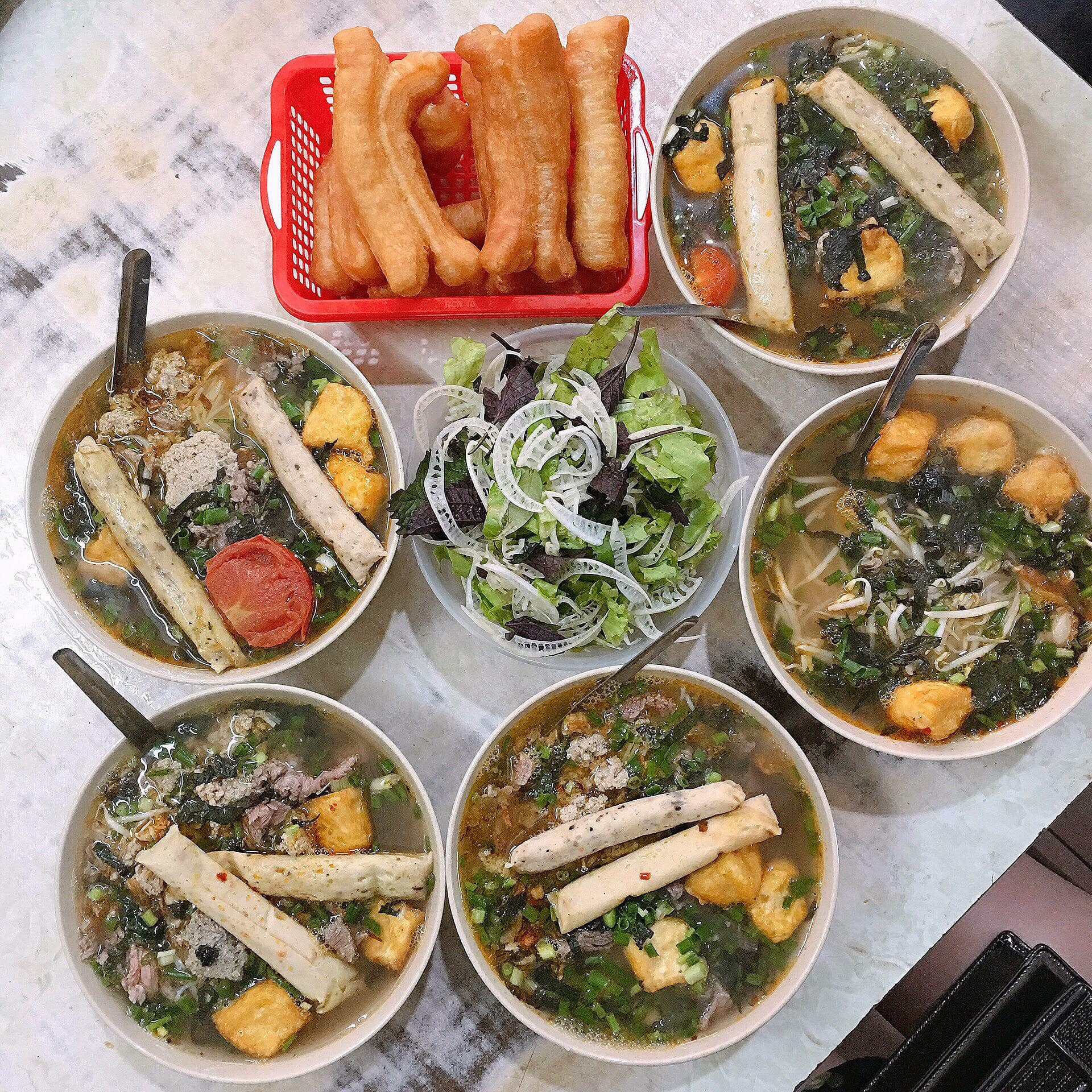 Bún ốc Hà Nội phố cổ