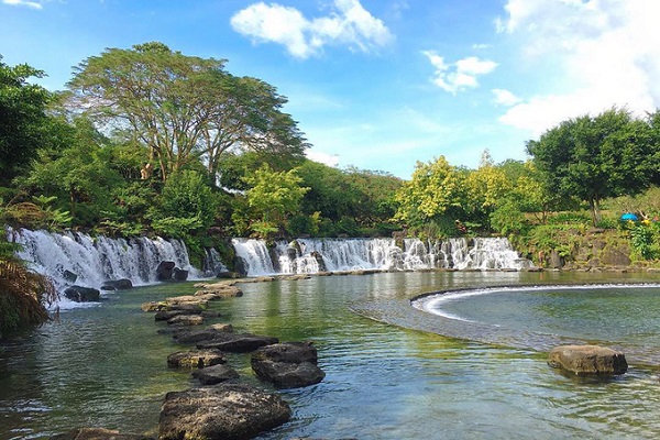 Bể bơi tự nhiên sát Sài Gòn cho bạn ‘đi trốn’ dịp Tết dương lịch