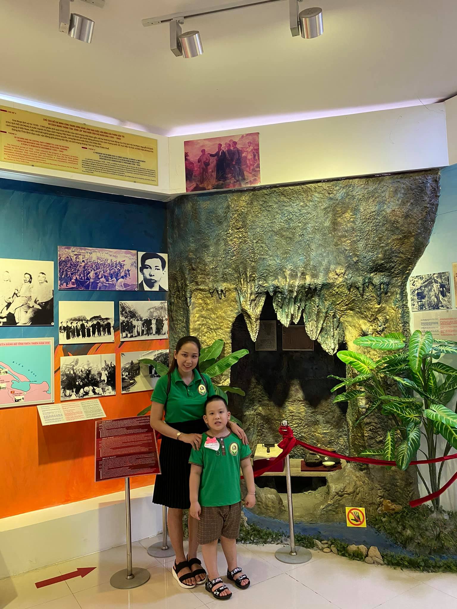 Triển lãm chuyên đề tại bảo tàng Hồ Chí Minh Thừa Thiên Huế
