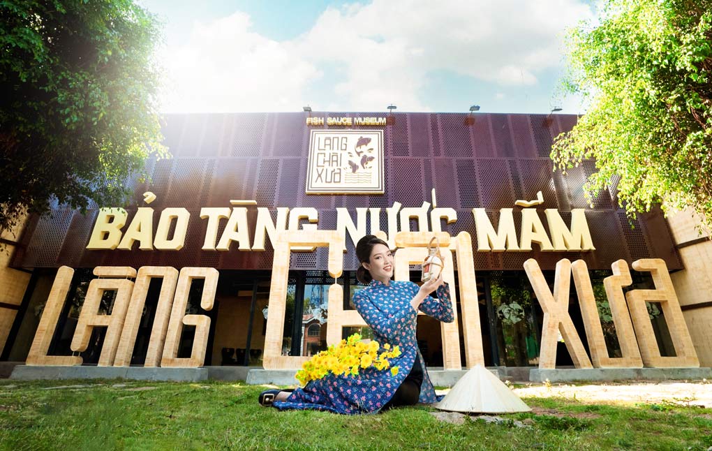 Không gian bên trong bảo tàng Làng Chài Xưa