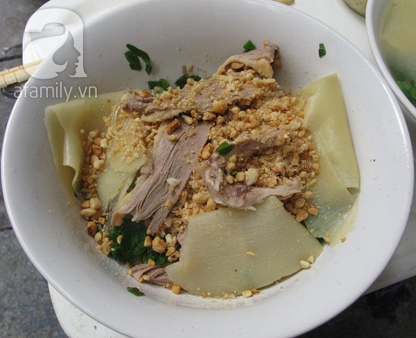 Bún miến ngan trộn Hà Nội tại Hàng Da