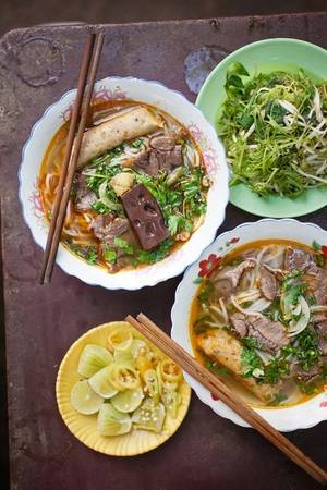 Dùng ánh sáng tự nhiên để chụp ảnh đồ ăn đẹp