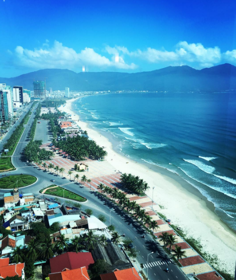 Bãi biển Mỹ Khê Đà Nẵng nhìn từ trên cao