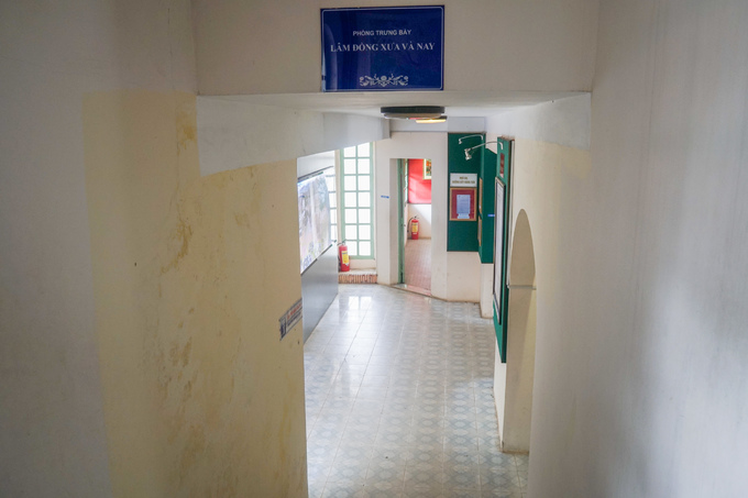 Biệt thự Lam Ngọc được xây dựng kiên cố, có đường hầm thoát hiểm nội bộ và hầm trú ẩn riêng của bà Trần Lệ Xuân.