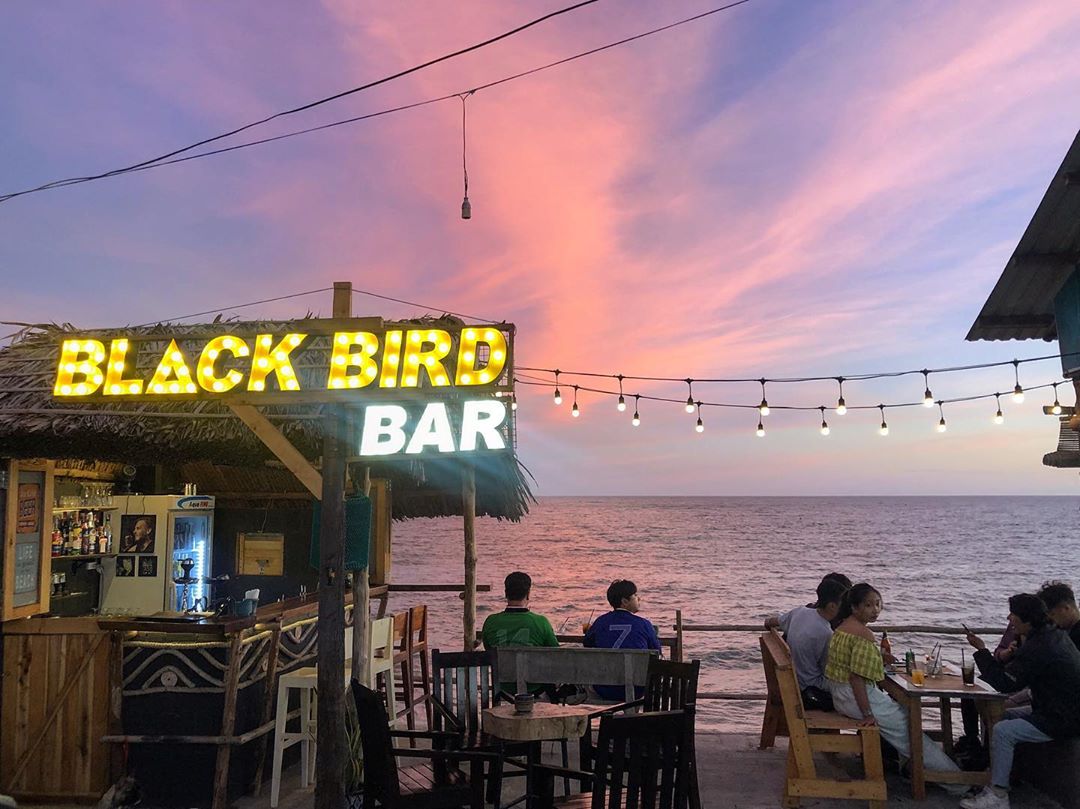 blackbird-mui-ne-ivivu-3 Blackbird-mui-ne-ivivu-3