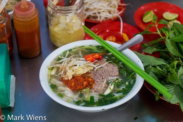 Phở - món ăn ngon Sài Gòn
