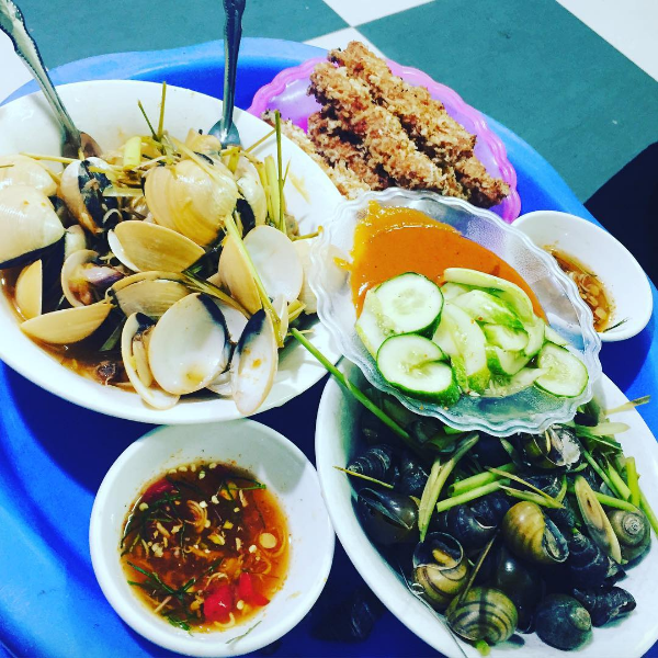 Ốc luộc món ngon chiều Hà Nội