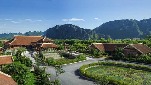 bon-resort-5-sao-mat-long-ngay-gan-ha-noi-ivuvu-12 ?????????????????