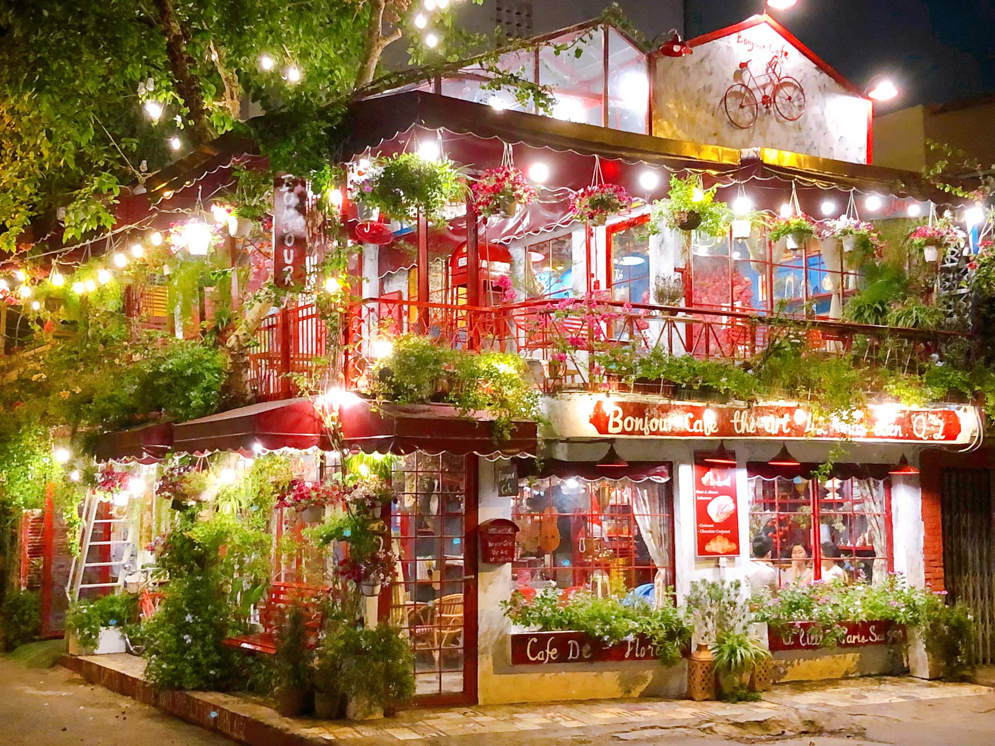 Bonjour -Cafe- The- Art-ivivu-3