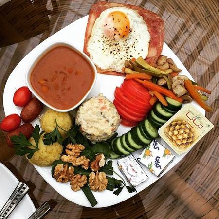 Du lịch vòng quanh thế giới qua 18 món ăn sáng hấp dẫn