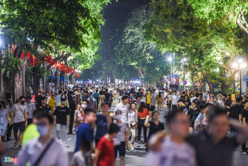 Phố đi bộ Hồ Gươm Hà Nội