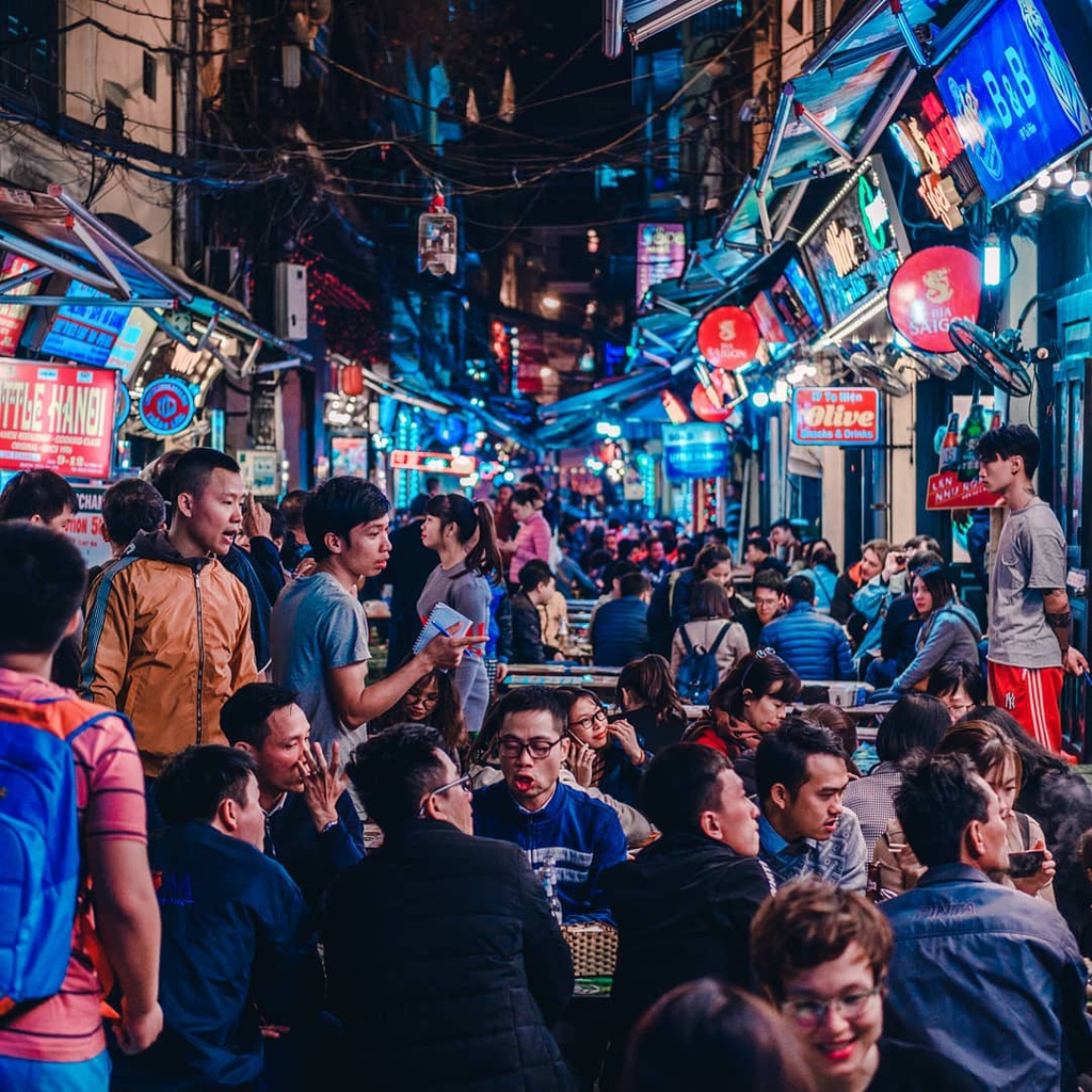 Phố Tây Tạ Hiện Hà Nội