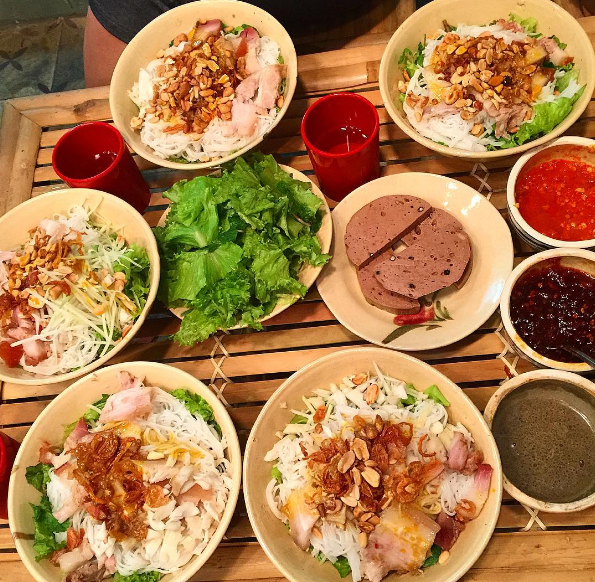 Bún mắm Đà Nẵng đặc trưng