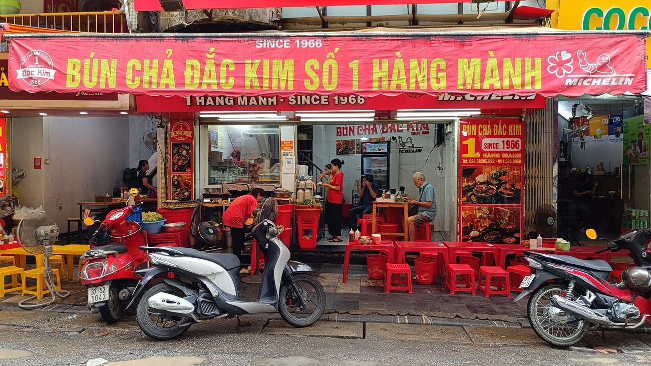 Bún chả Đắc Kim lâu đời