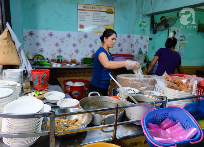 bun-cua-thoi-mon-dac-san-day-thu-thach-cua-pho-nui-pleiku-thach-ban-nem-thu-ma-khong-bit-mui-ivivu-6