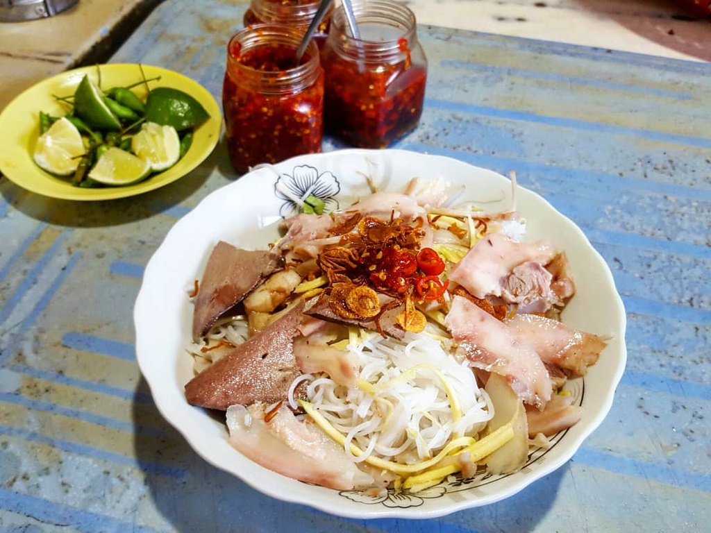 bun-nghe-va-thien-duong-bun-la-mieng-xu-hue-ivivu-7 bun-nghe-va-thien-duong-bun-la-mieng-xu-hue-ivivu-7