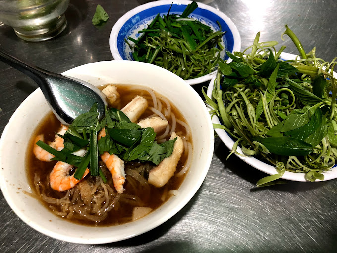 Bún nước lèo đặc sản Bạc Liêu