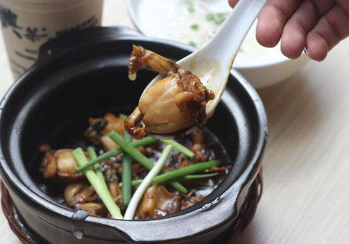 Cháo ếch chuẩn vị Singapore ngày giá lạnh Hà Nội