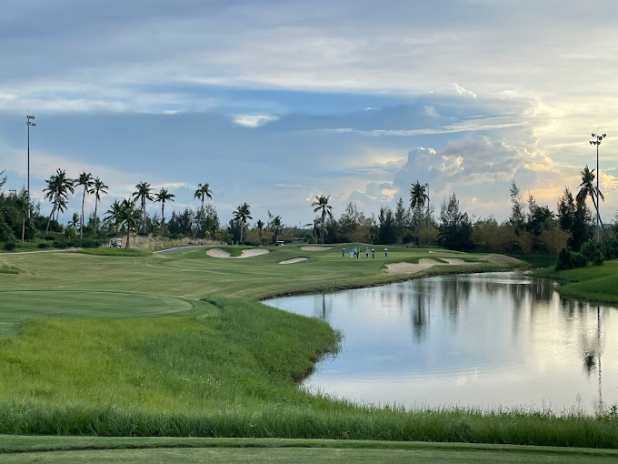 Cảnh quan sân golf BRG Đà Nẵng