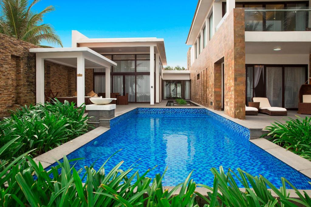 Đà Nẵng Marriott Resort & Spa 3-ivivu