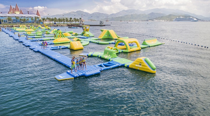 Công viên phao nổi tại Đảo Khỉ Nha Trang
