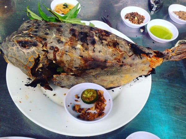 Cá bò hòm hấp đặc sản Nam Du Cá bò hòm hấp đặc sản Nam Du