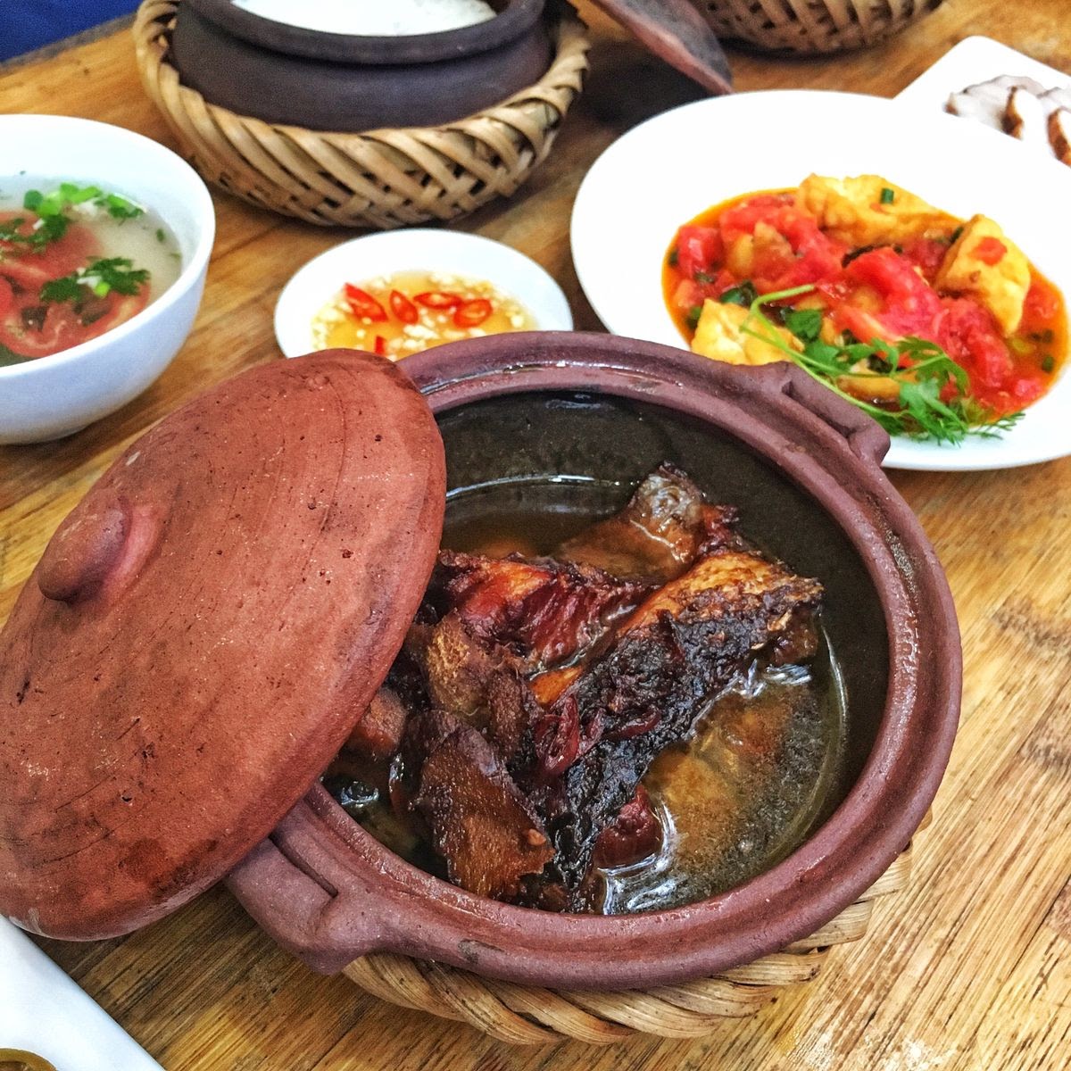 Cá kho làng Vũ Đại chế biến công phu