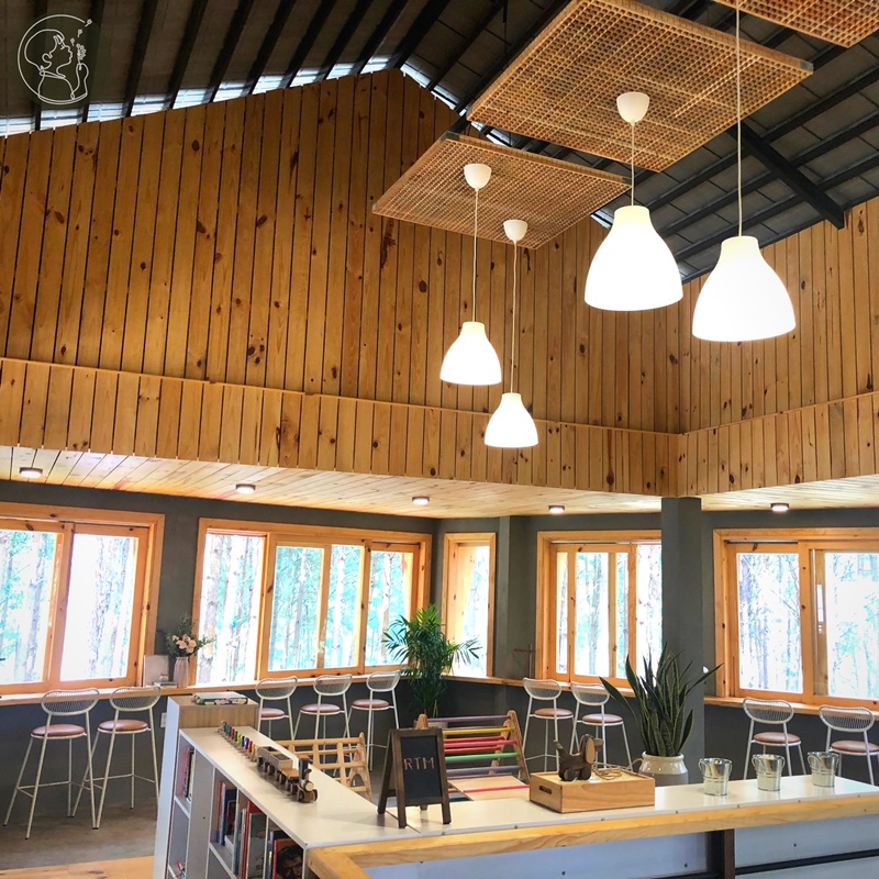 ca-nha-cung-vui-tai-rung-thong-mo-farm-bistro-giua-rung-da-lat-ivivu-05 ca-nha-cung-vui-tai-rung-thong-mo-farm-bistro-giua-rung-da-lat-ivivu-05