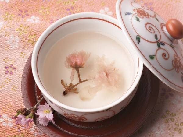 Trà anh đào Trà anh đào