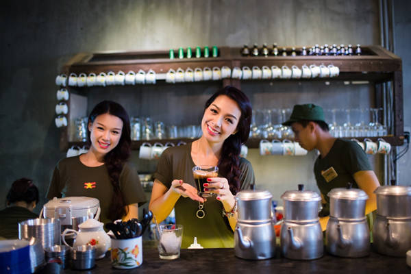 Quán cà phê sao Việt Đà Nẵng - Cộng Cafe